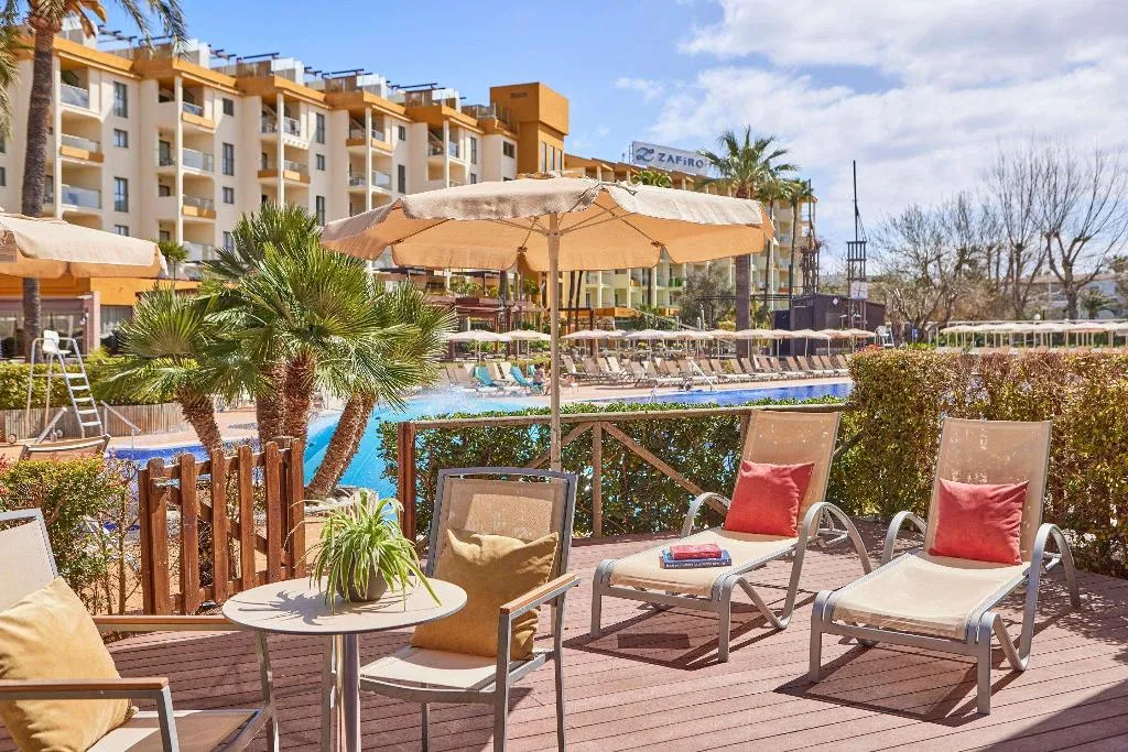 Room, Zafiro Tropic, Majorca