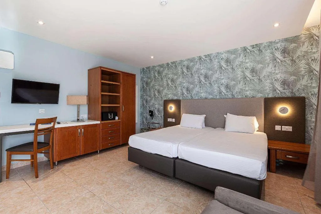 Room, Pergola Hotel & Spa, Malta
