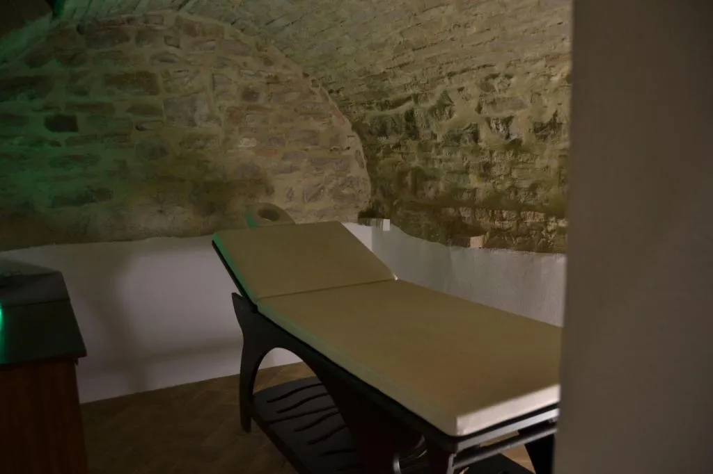 Sports and Entertainment, Albergo Il Rientro, Perugia