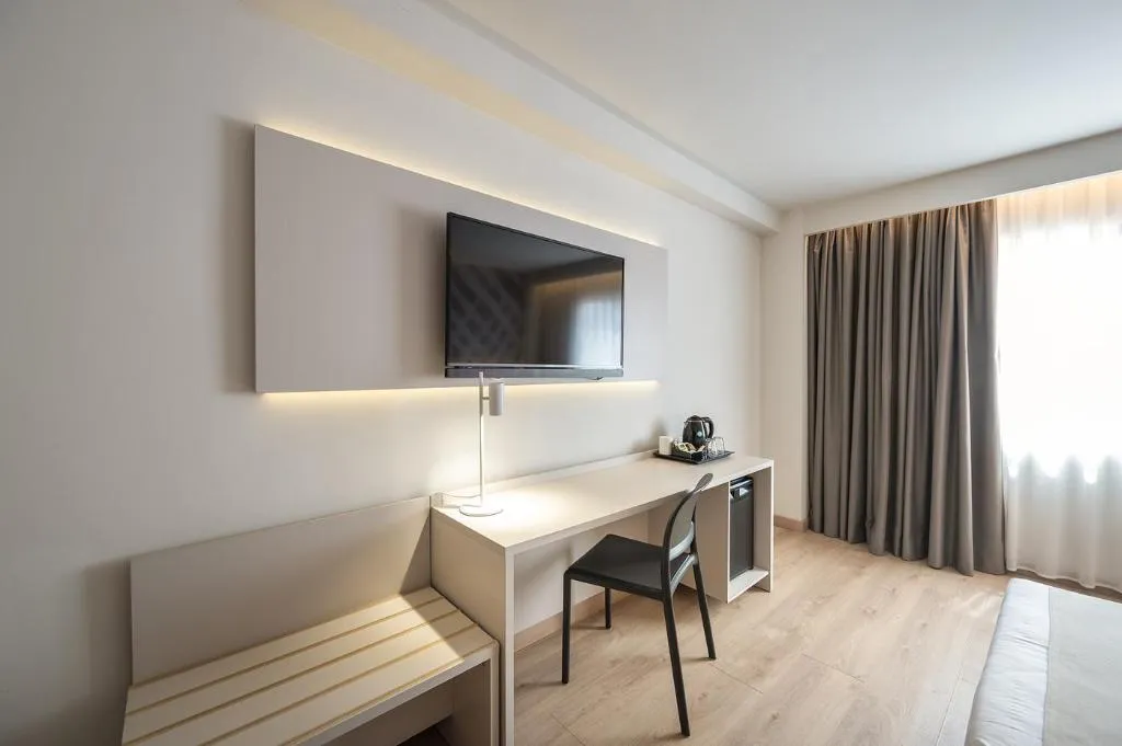 Double or Twin STANDARD Room, Port Alicante - Playa de San Juan, Costa Blanca