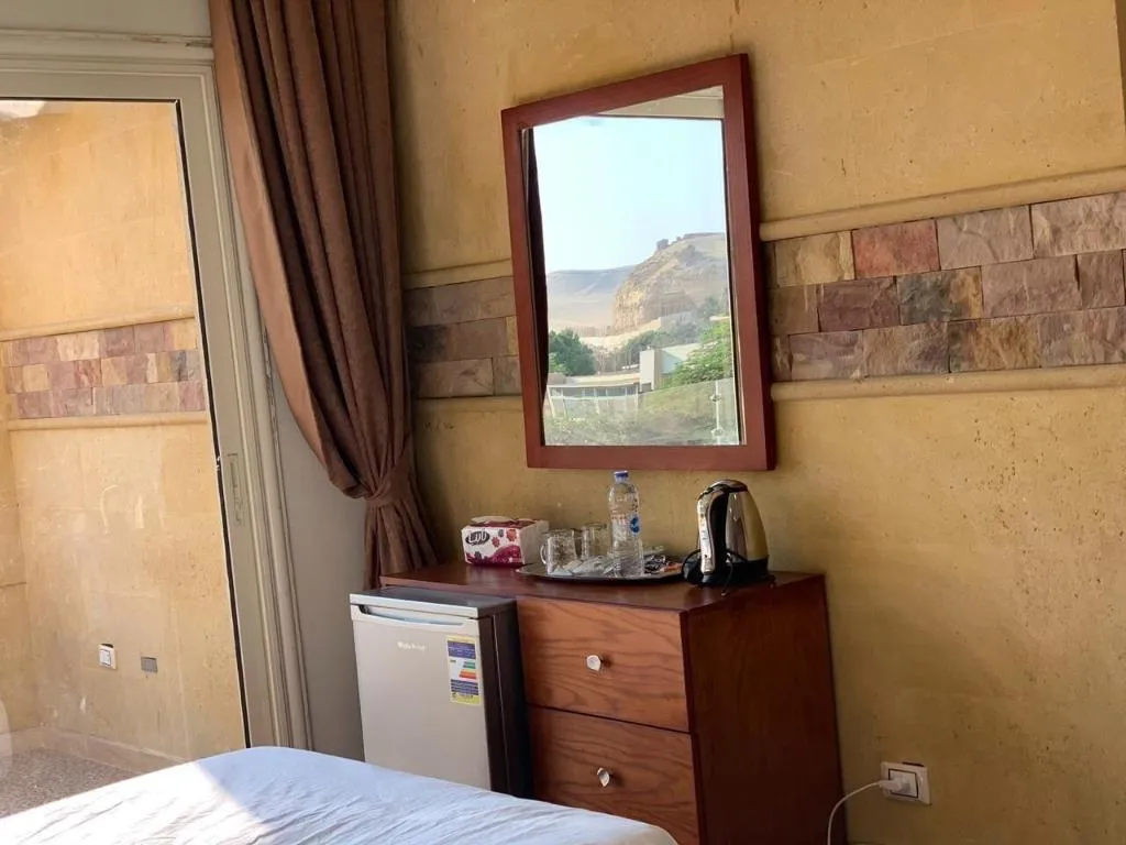 Room, Giza Pyramids View Inn, Cairo