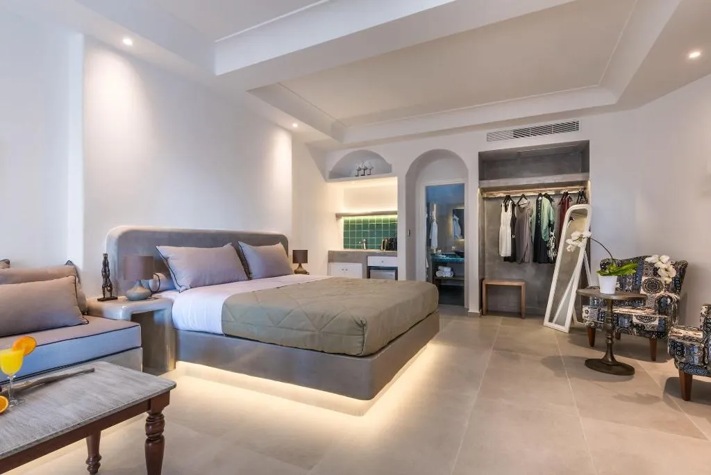 Room, Elements of Caldera Suites, Santorini