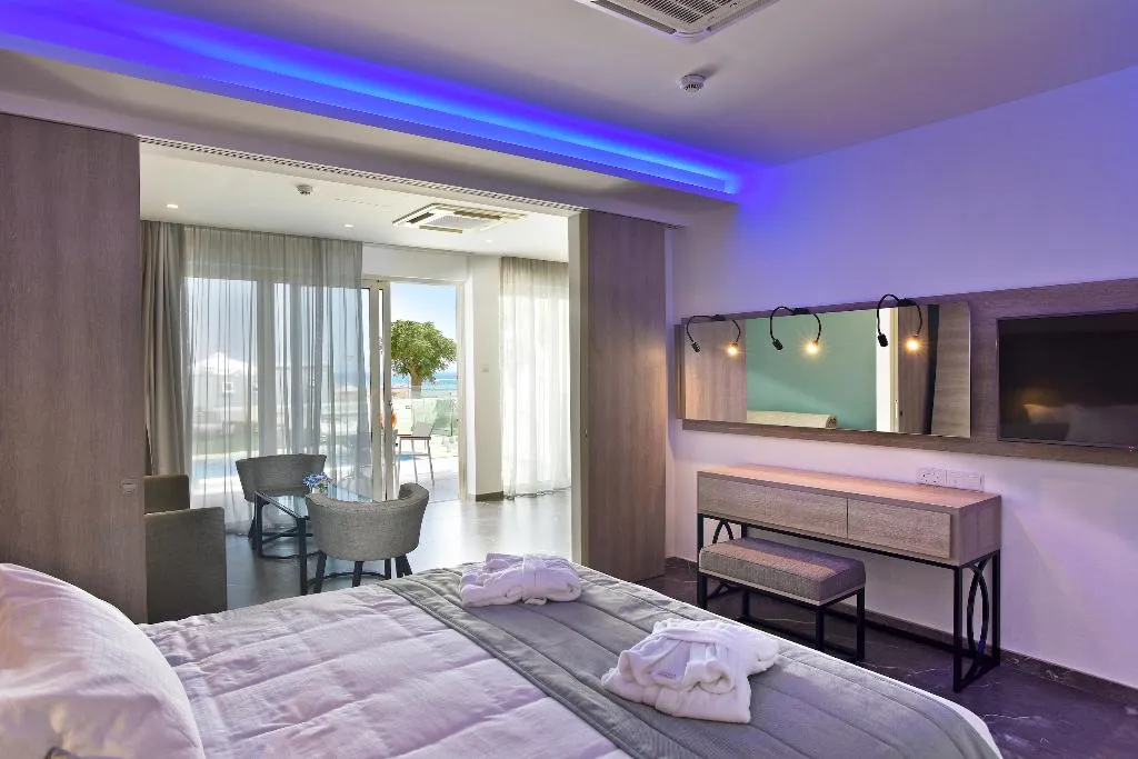 SUITE GRAND Room, Pernera Beach, Cyprus