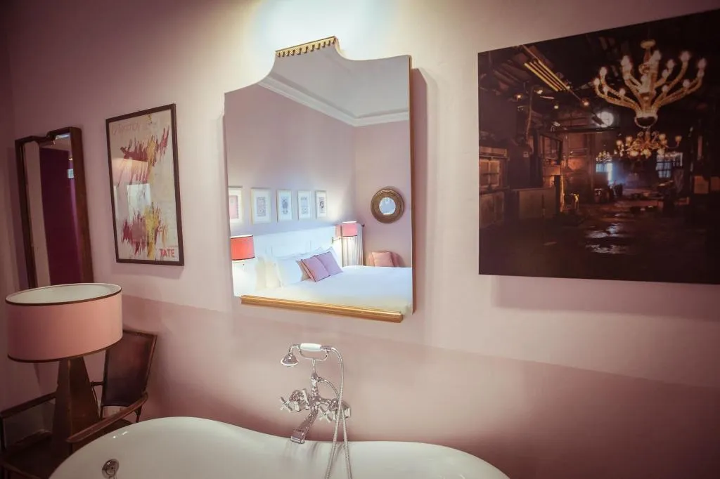 Room, Adastra Suites, Florence