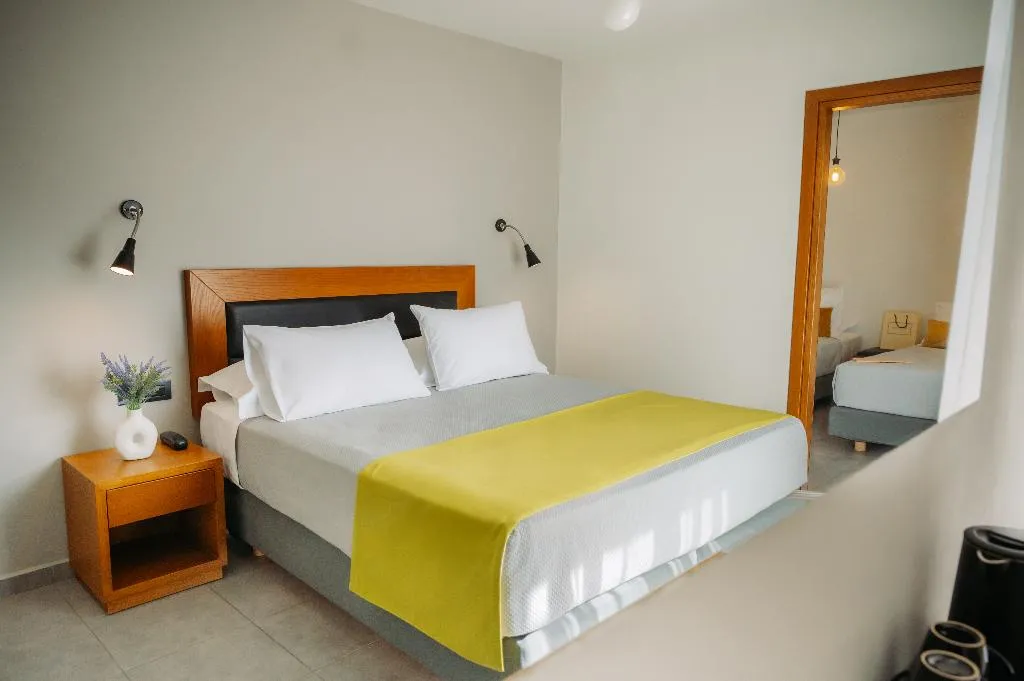 QUADRUPLE NON SMOKING Room, Amphitryon city hotel, Rhodes