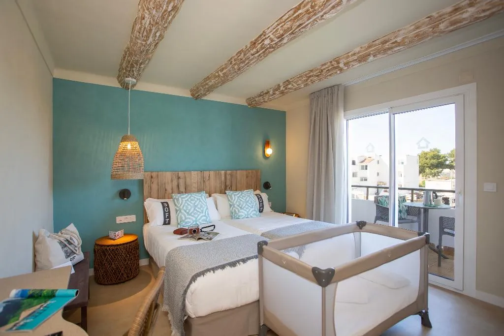 Double or Twin SUPERIOR Room, Casual Bahia Ibiza, Ibiza