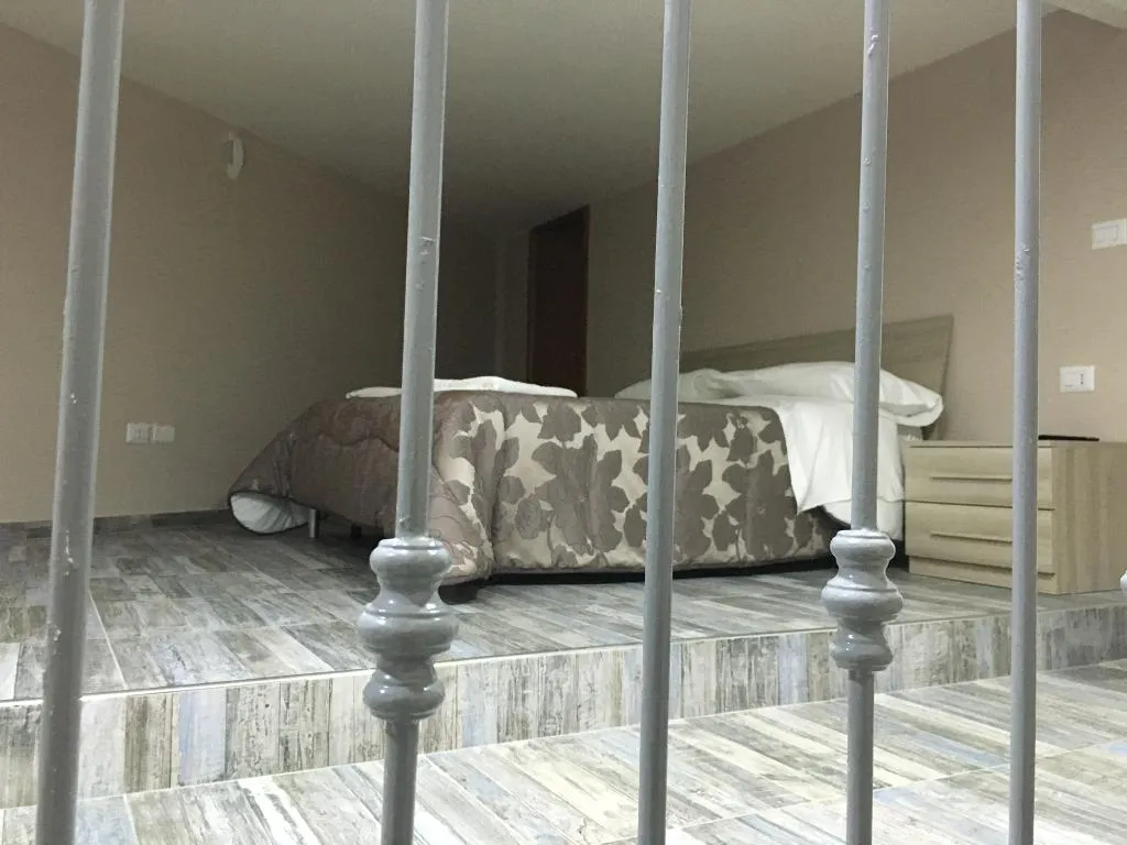 APARTMENT CAPACITY 5 Room, B&B Chez Moi, Naples