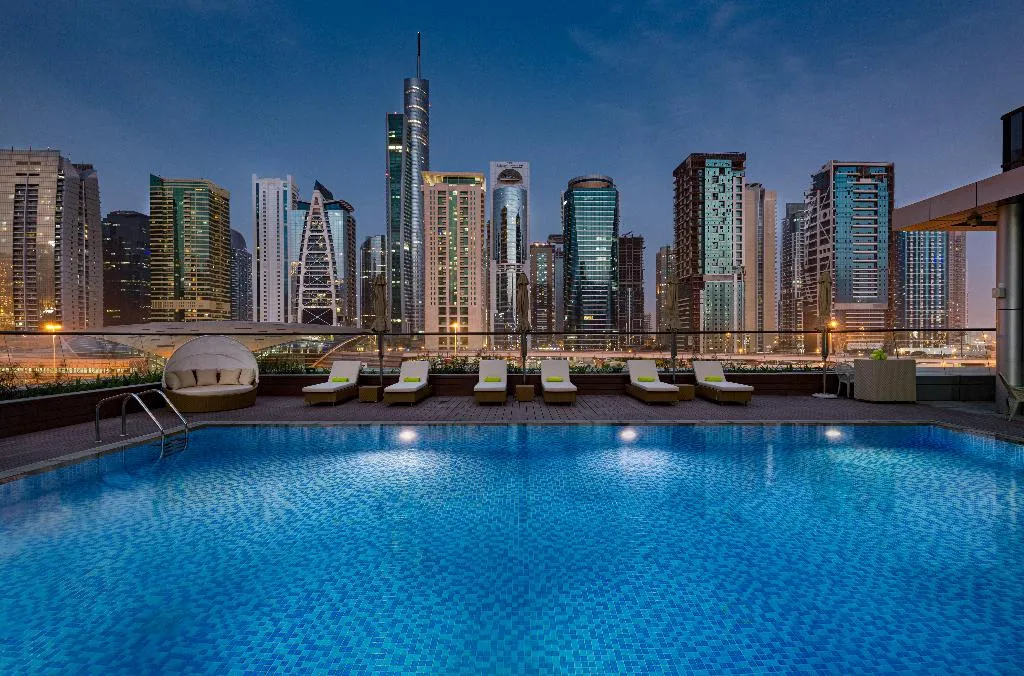 Pool, Millennium Place Dubai Marina, Dubai