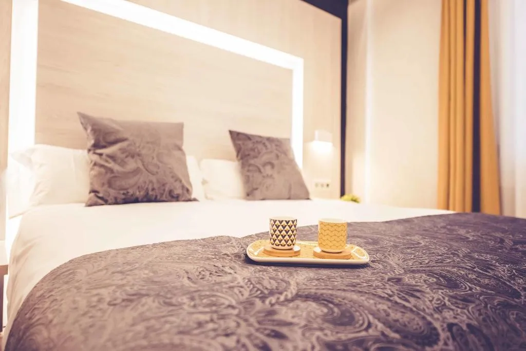 Room, Hostal Lisboa, Madrid