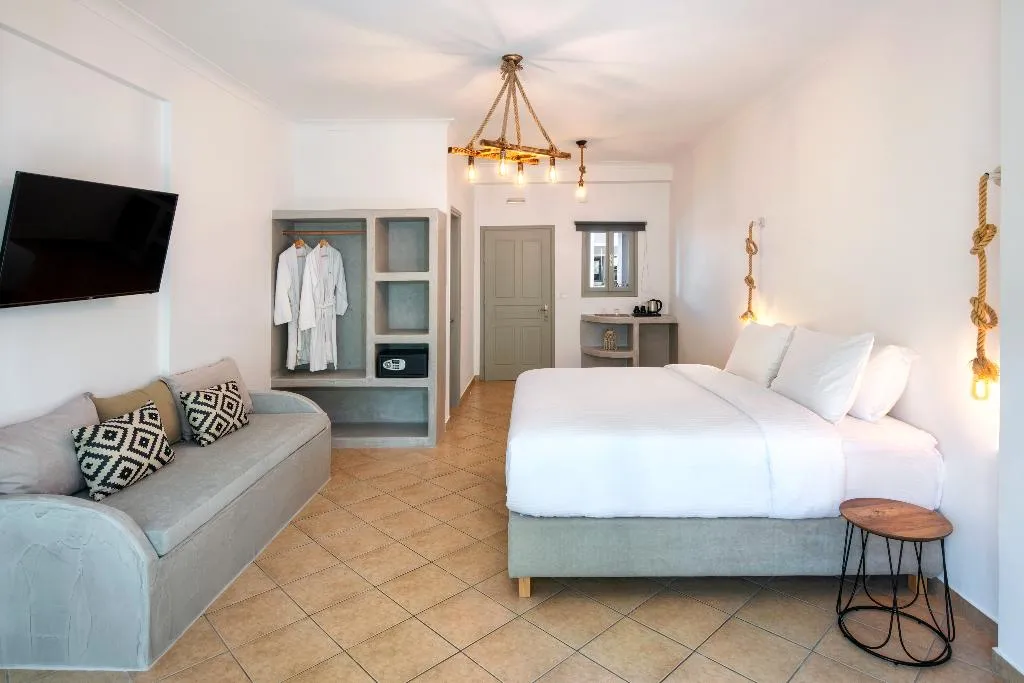 Double or Twin SUPERIOR Room, Kalya Suites, Santorini