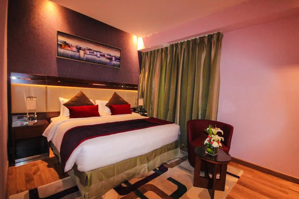 SUITE EXECUTIVE Room, Rose Park Hotel - Al Barsha, Dubai
