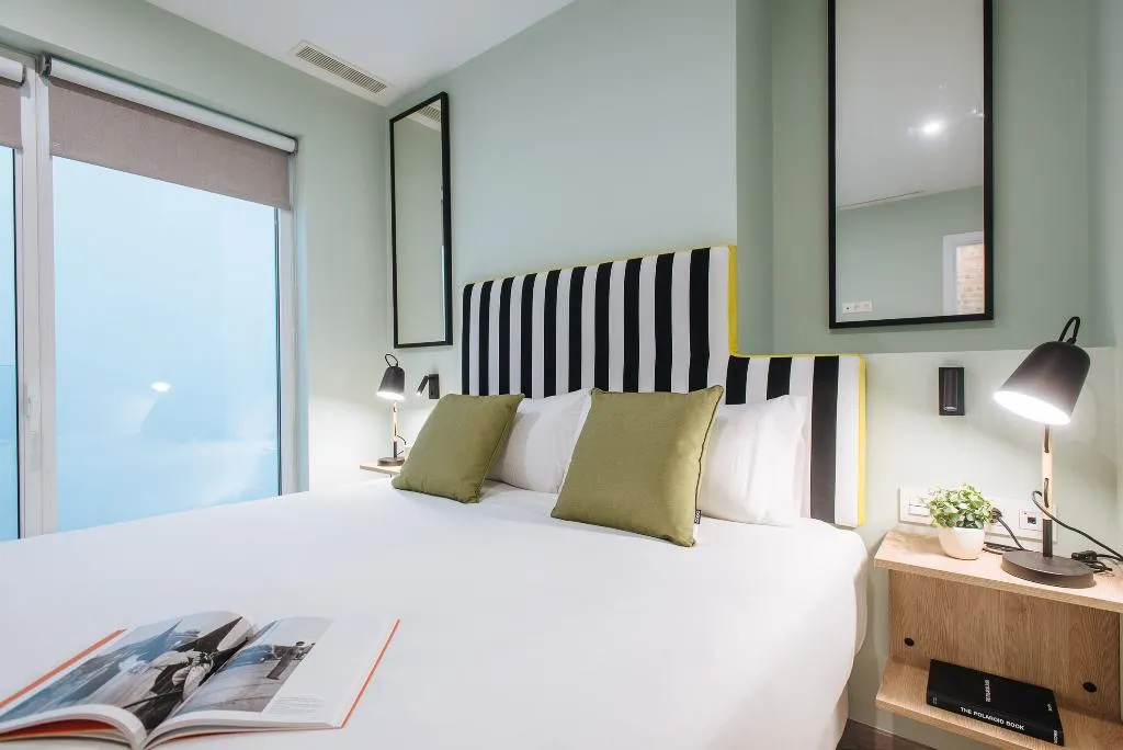 APARTMENT SUPERIOR Room, Sercotel Sevilla Guadalquivir Suites, Seville