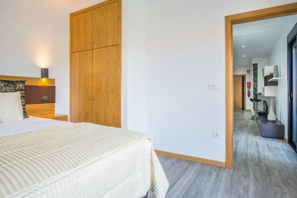 APARTMENT ONE BEDROOM Room, Enxurros House, Madeira