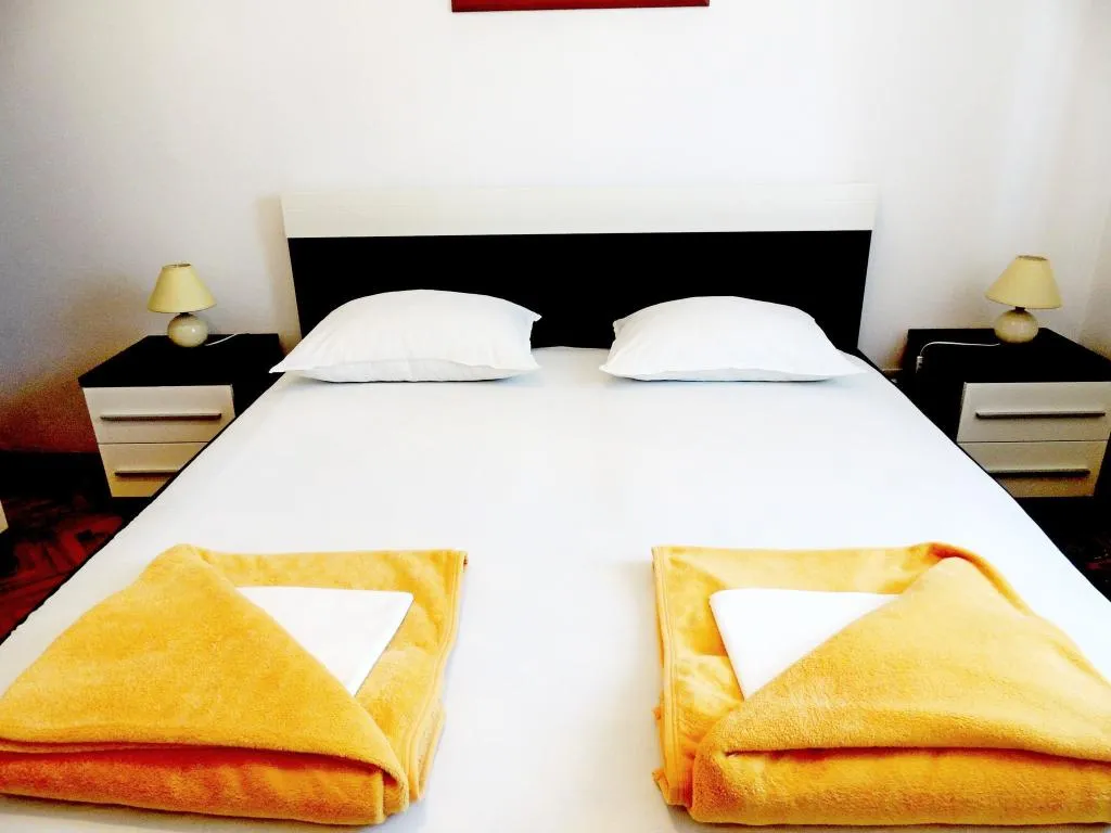 APARTMENT CAPACITY 2 Room, Apartments Luna, Zadar