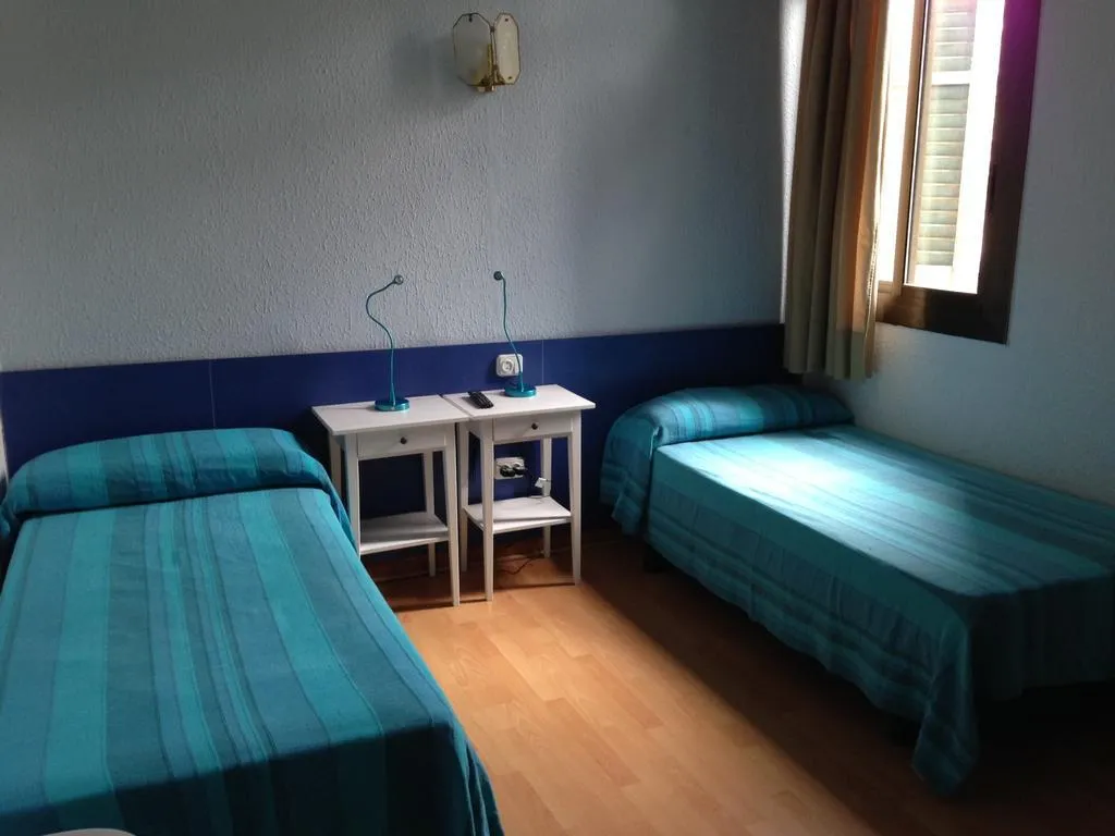 General view, Hostal Delfos, Barcelona