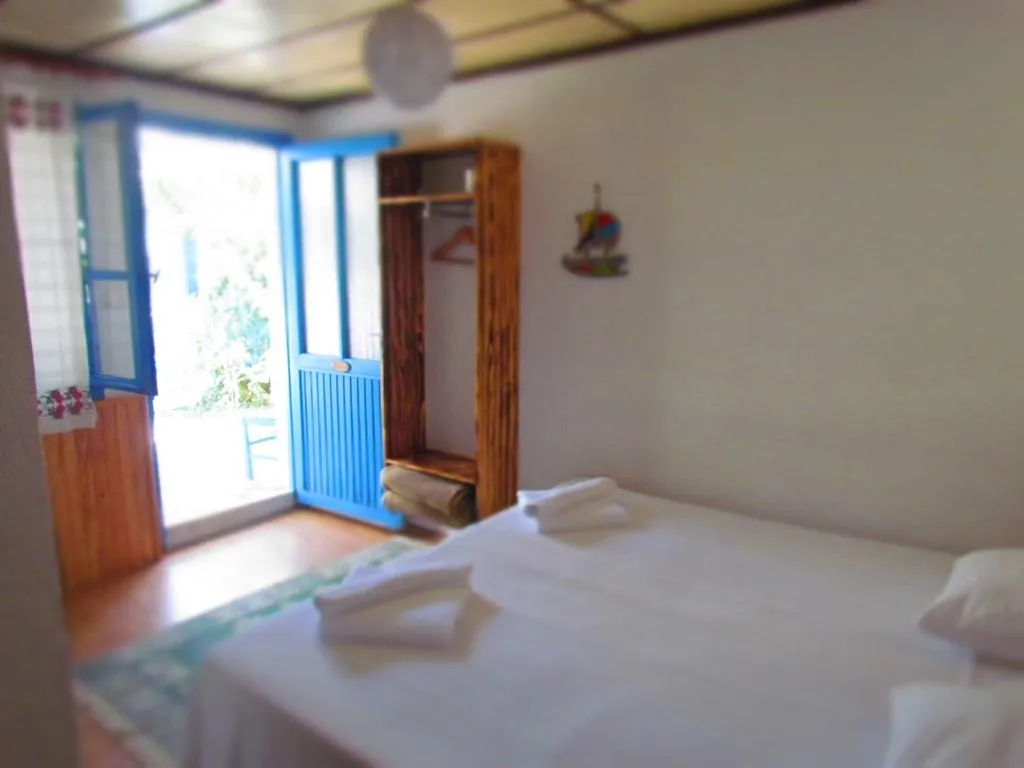 Room, Amazon Antique, Izmir
