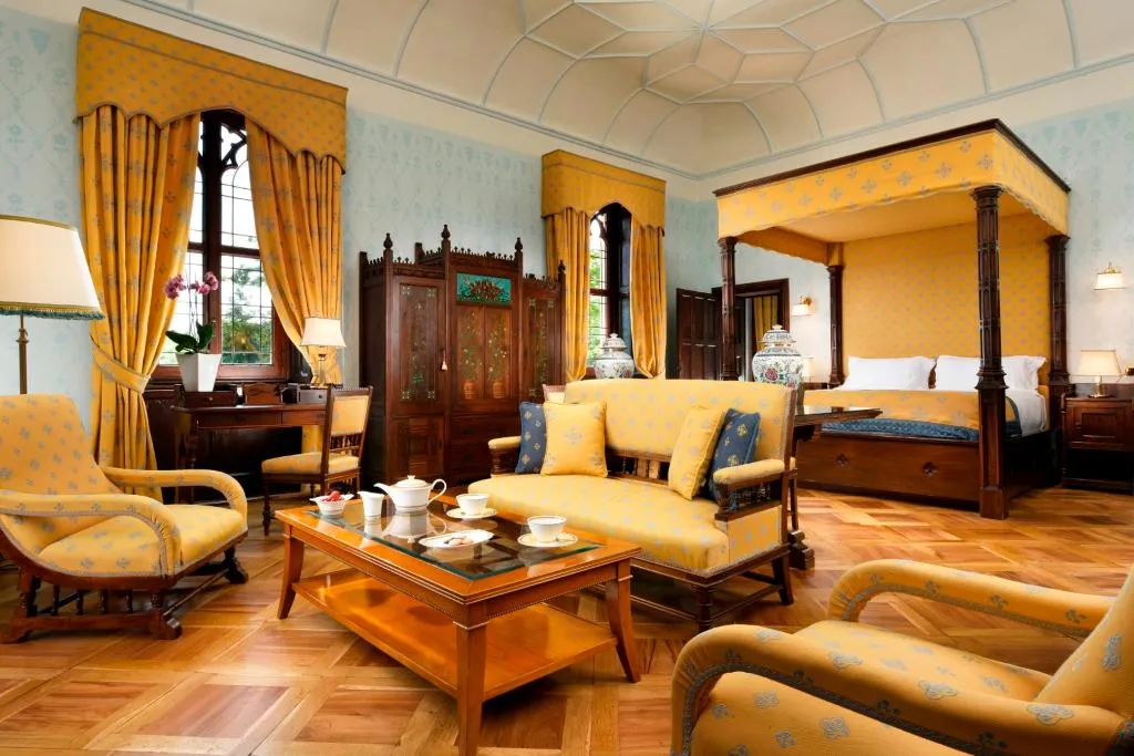 SUITE LAKE VIEW Room, Castello Dal Pozzo, Milan