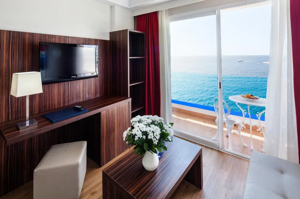 JUNIOR SUITE SEA VIEW Room, Europe Playa Marina -Only Adults, Majorca