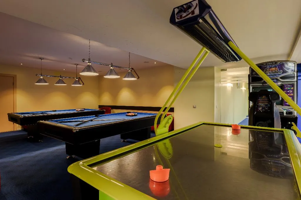 Sports and Entertainment, Riga Islande Hotel, Riga