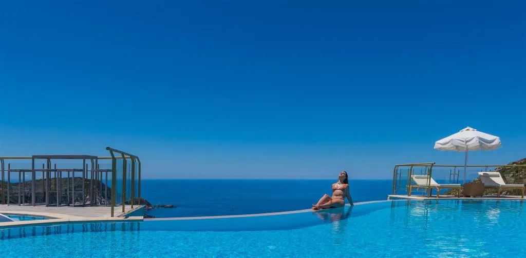 Pool, Petani Bay, Kefallinia