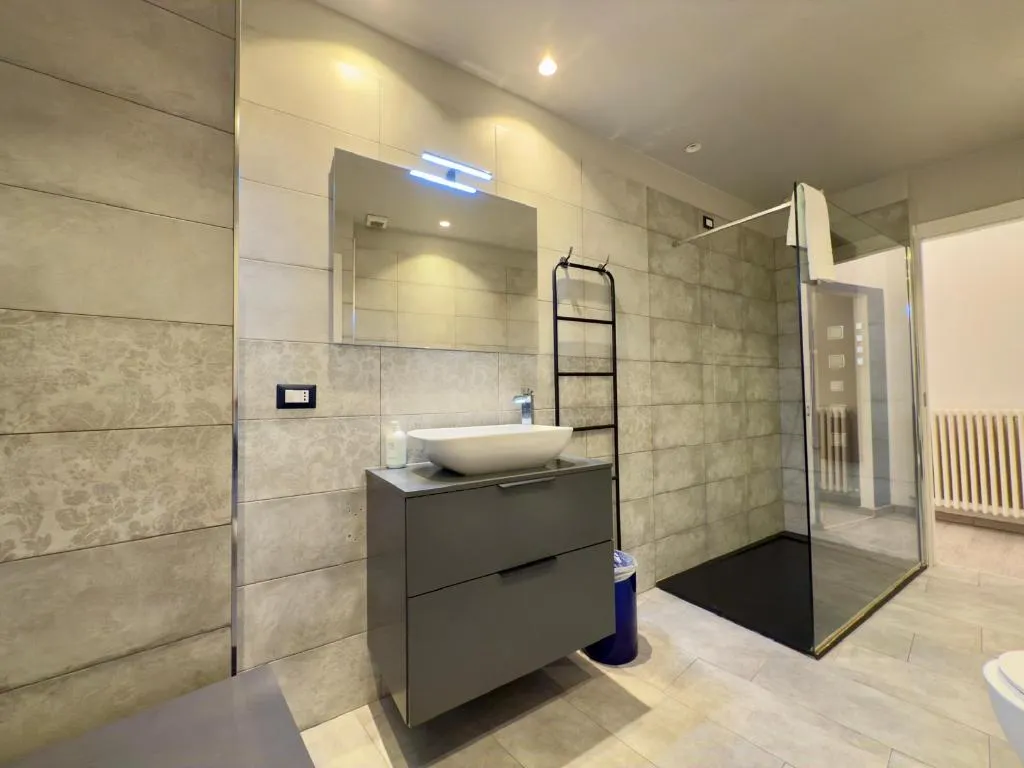 APARTMENT SUPERIOR Room, Hotel Europa, Milan