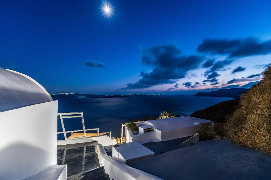 General view, Solstice Luxury Suites, Santorini