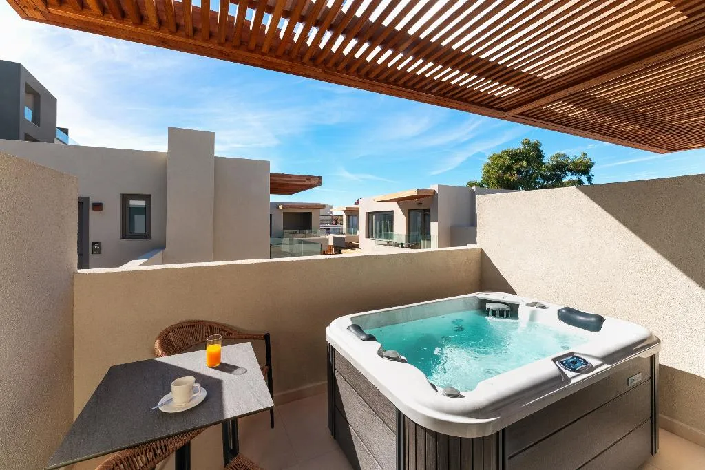 SUITE DELUXE WITH JACUZZI Room, Alizo Boutique Hotel & Spa  - Adults Only, Rhodes
