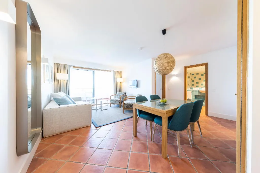 APARTMENT POOL VIEW ONE BEDROOM Room, The Patio Suite Hotel, Algarve