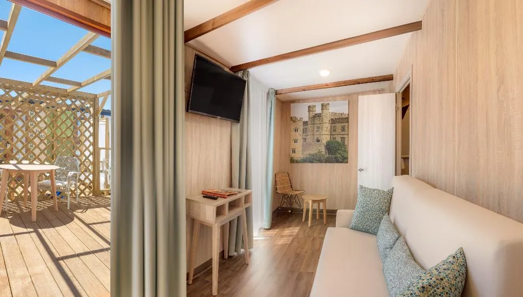 Room, Magic Robin Hood Resort, Costa Blanca