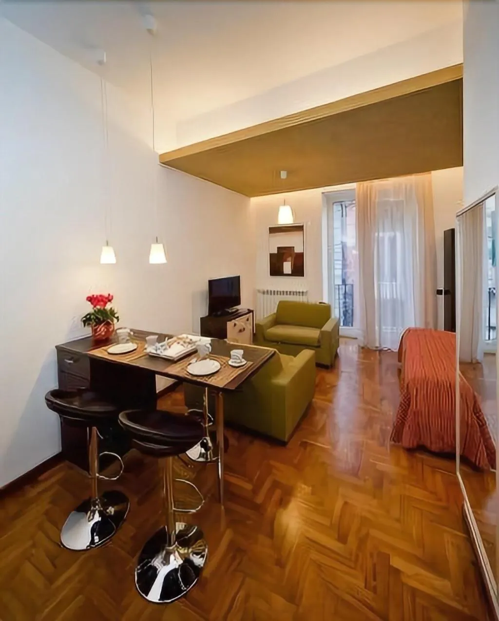 Room, Bed & Breakfast Chiaia 32, Naples