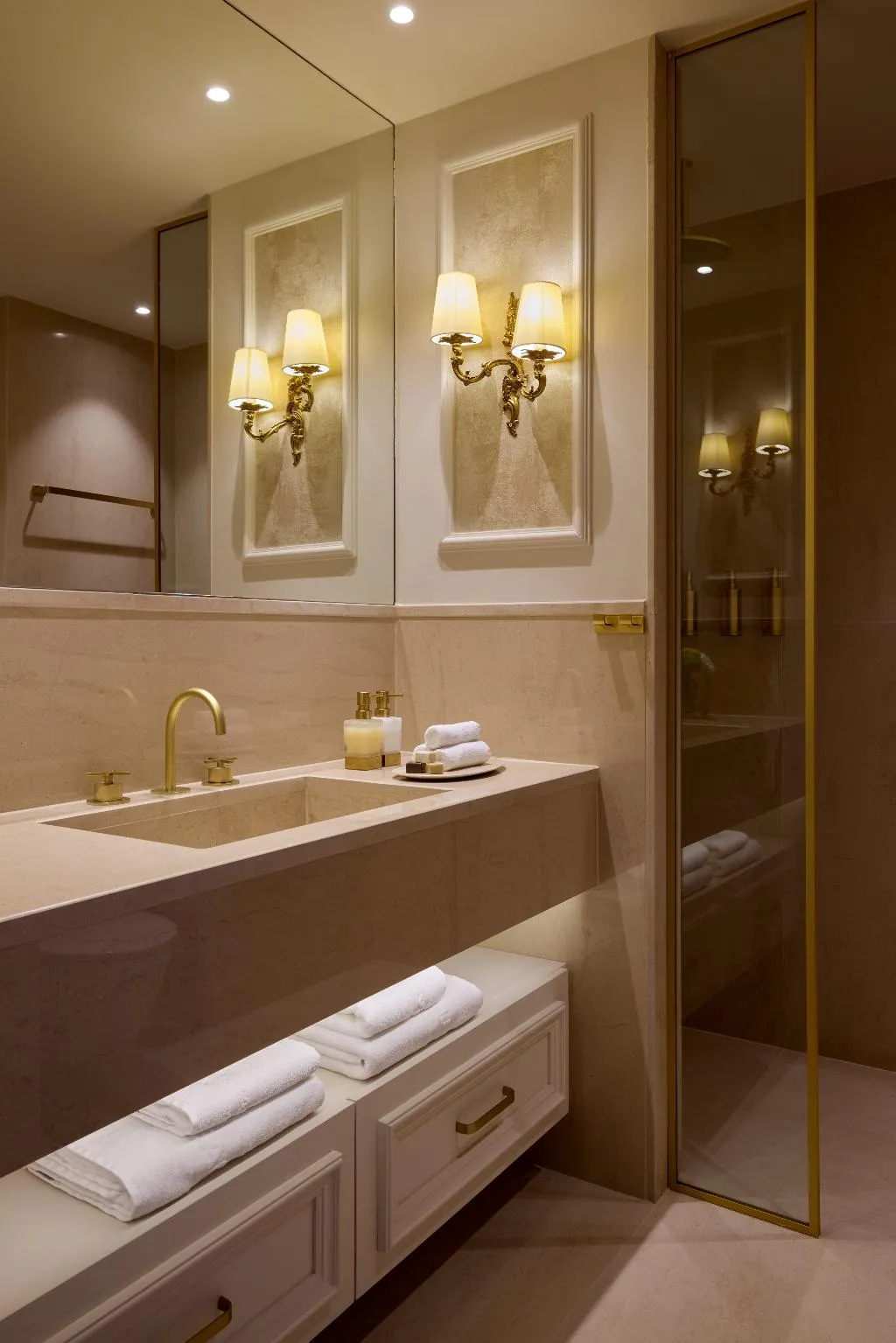 Room CITY VIEW TWO BEDS Room, Mediterranean Palace, Halkidiki