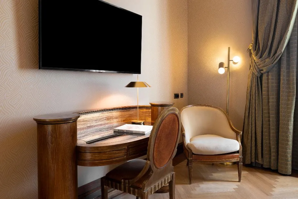 DOUBLE PREMIUM Room, NH Collection Prague Carlo IV, Prague