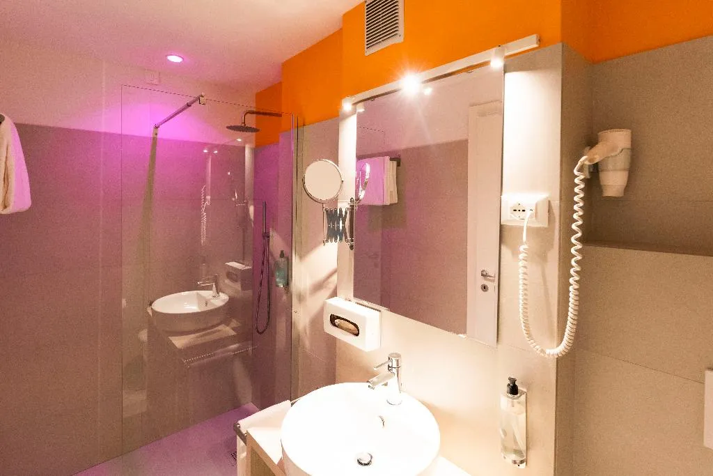 DOUBLE SINGLE USE STANDARD Room, Kleos Hotel, Milan