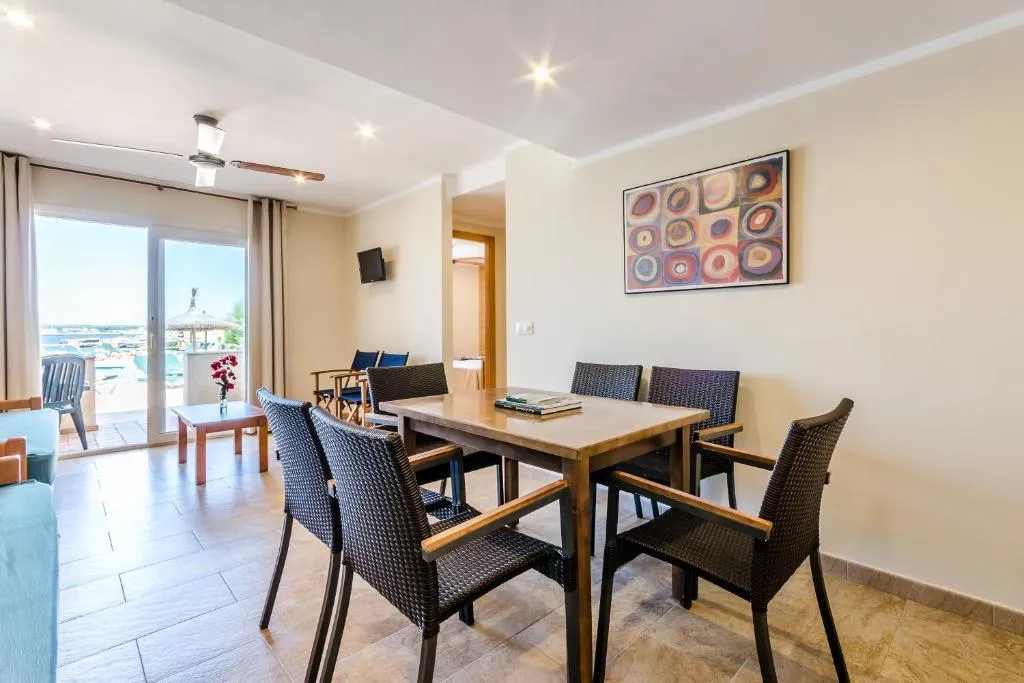 APARTMENT TWO BEDROOMS Room, Blancala, Menorca