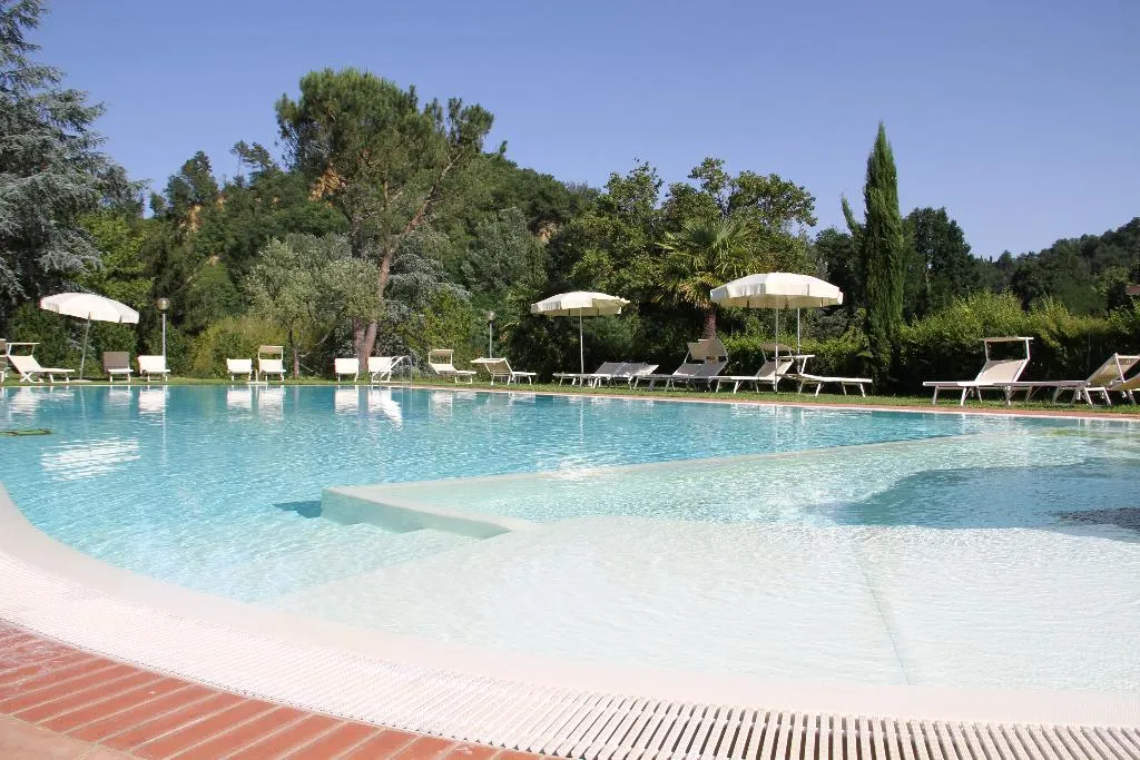 Pool, Villa Rigacci, Florence
