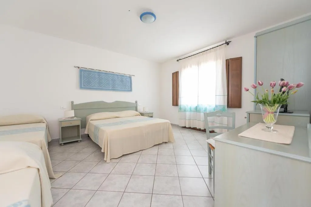 Room, Hotel Biderrosa, Olbia