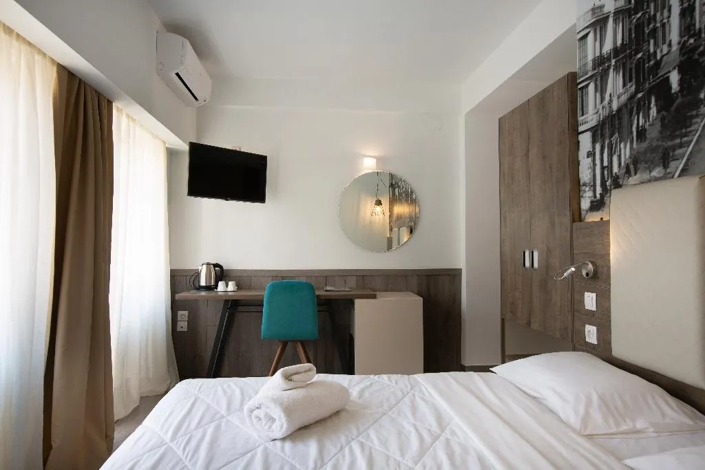 JUNIOR SUITE STANDARD Room, Metropolitan, Halkidiki