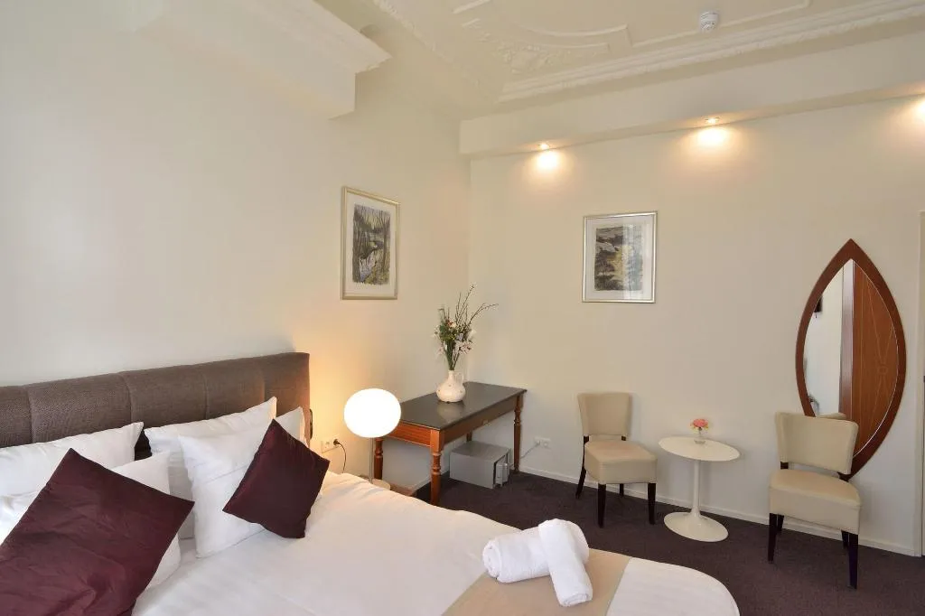 Room, Hotel La Belle Vue, Amsterdam