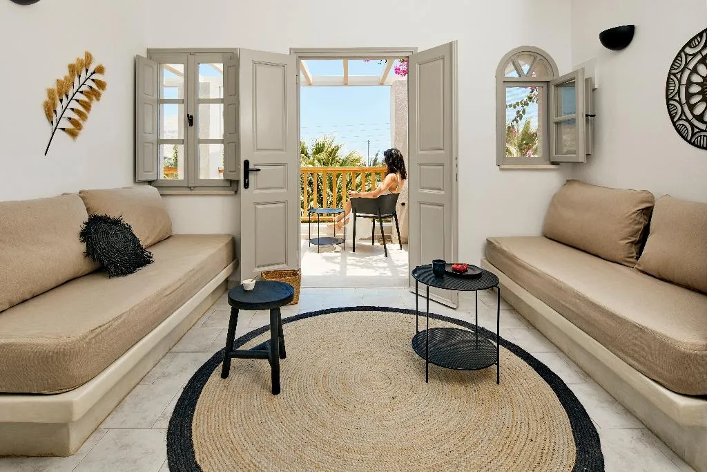 APARTMENT STANDARD Room, Marillia Village, Santorini