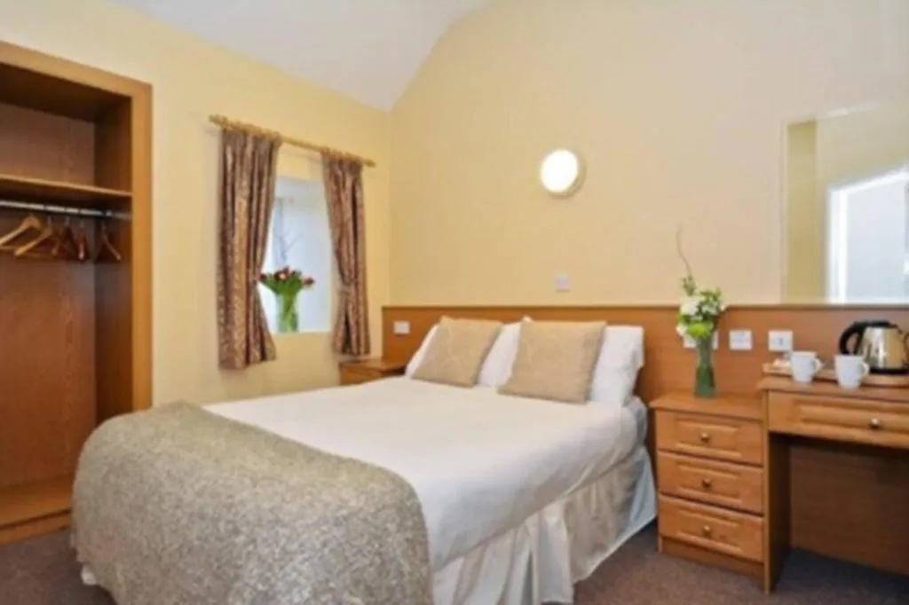 Room, Celtic Lodge Guesthouse Restaurant Bar, Dublin
