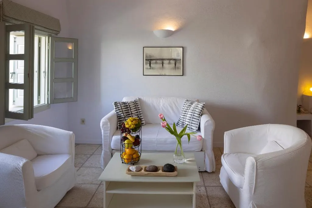 Double or Twin SUPERIOR Room, Aria Lito Mansion, Santorini