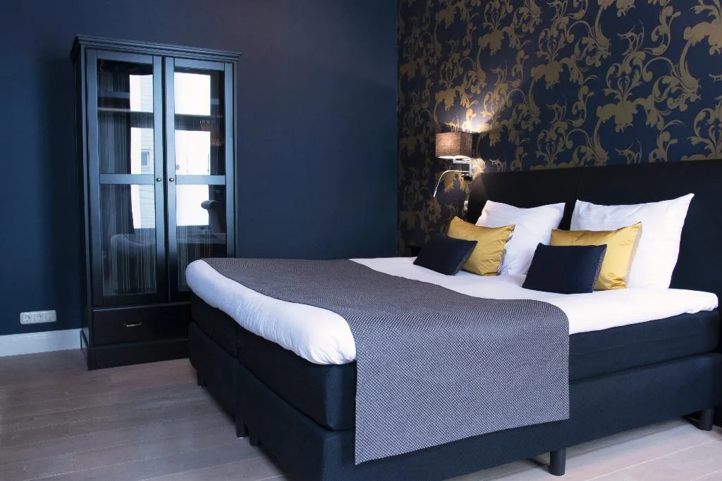 DOUBLE SUPERIOR Room, Grand Canal Boutique Hotels, Amsterdam