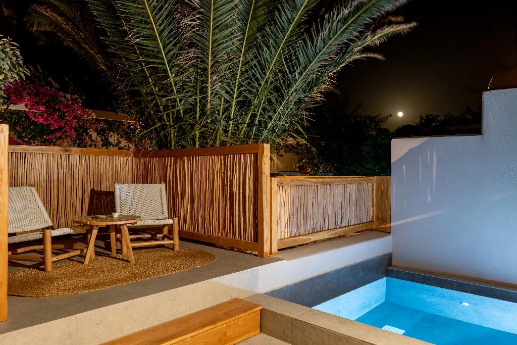 SUITE HONEYMOON Room, Marillia Village, Santorini