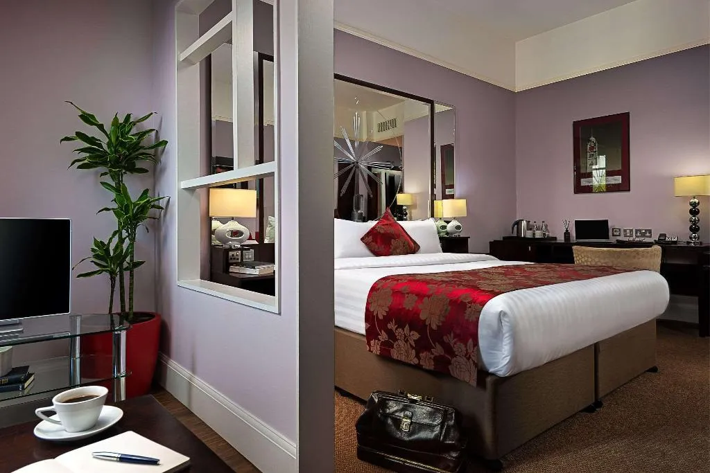 Room, Carlton Hotel Blanchardstown, Dublin