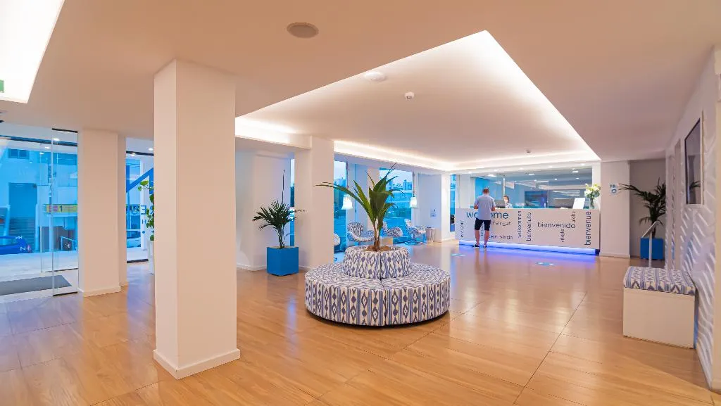 Lobby, Negresco, Majorca