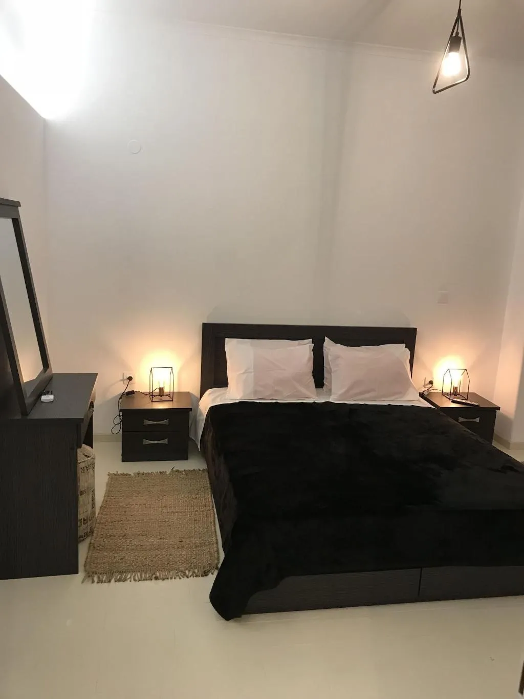 Room, Gk Athens, Athens