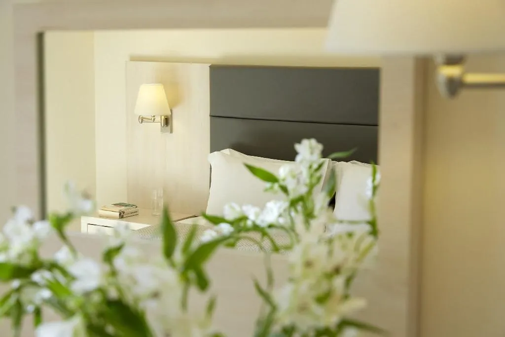 TWIN GARDEN VIEW Room, Capo Di Corfu, Corfu