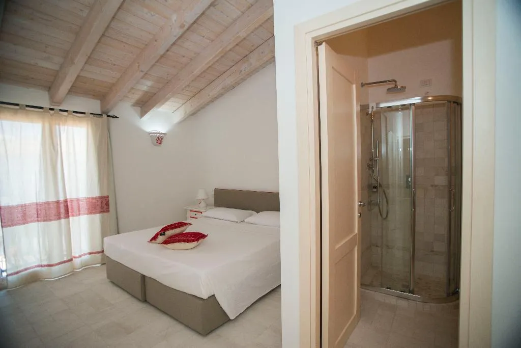 SUITE THREE BEDROOMS ONE BATHROOM Room, Allegroitalia Porto Cervo, Olbia