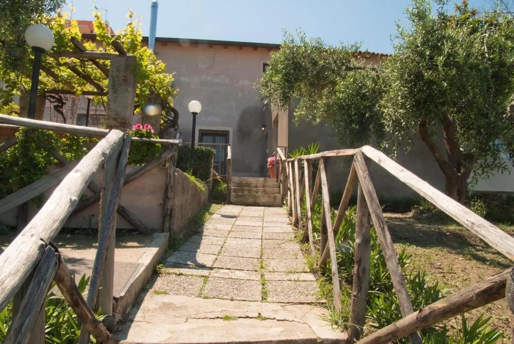 General view, Bookbreakfast, Catania