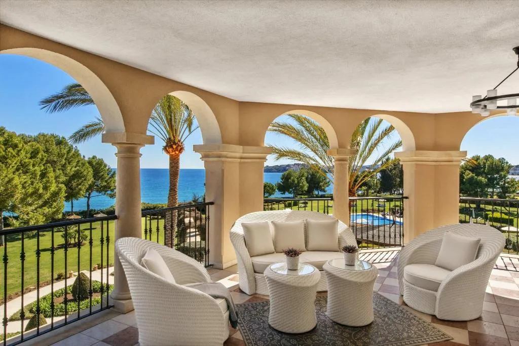 Room, The St. Regis Mardavall Resort, Majorca